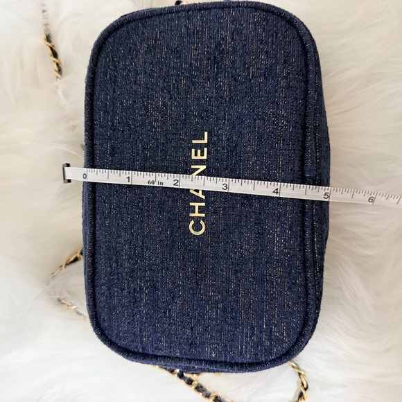 Chanel Beauty Denim Blue DIY Cosmetic Bag Crossbody Bag With Generic Strap - Picture 3 of 8